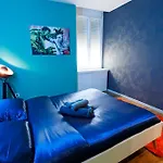 Appartement Pop Art - Asterix,cdg,chantilly,disney
