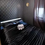 Pop Art - Asterix,cdg,chantilly,disney Appartement