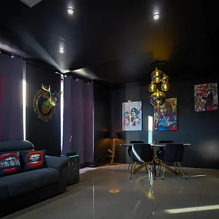 Pop Art - Asterix,cdg,chantilly,disney Apartament *