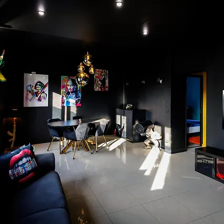 Apartament Pop Art - Asterix,cdg,chantilly,disney *